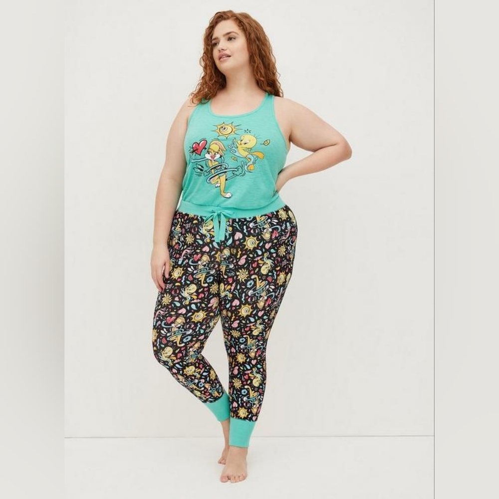 NWT Torrid sz 3 3x FangirlSleep Legging - Warner Bros. Looney Tunes Lola Tweet